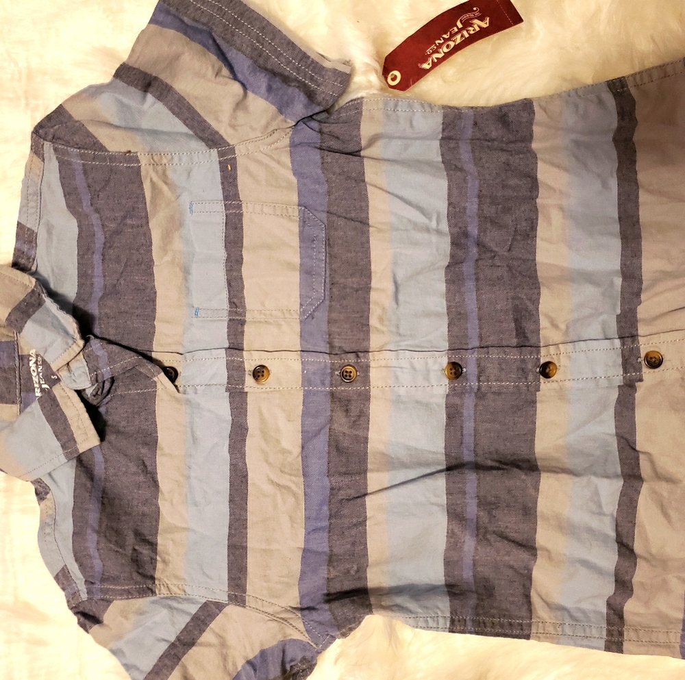 NWT Boys size 5 Arizona shirt